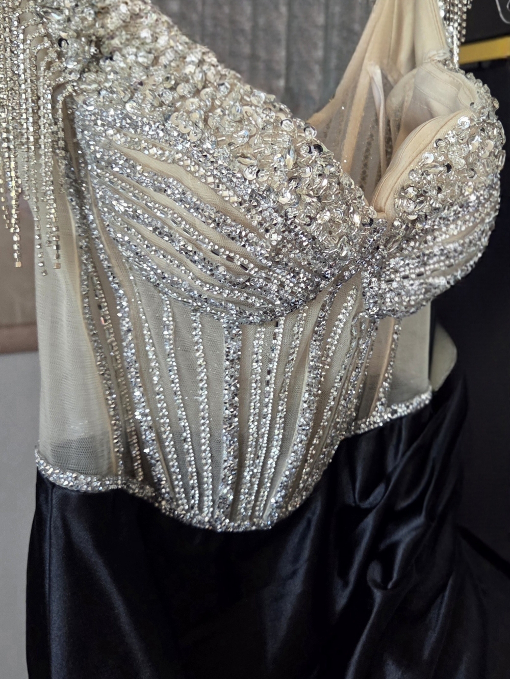 Ladivine By Cinderella Devine Embellished Ivory & Black Evening Dress